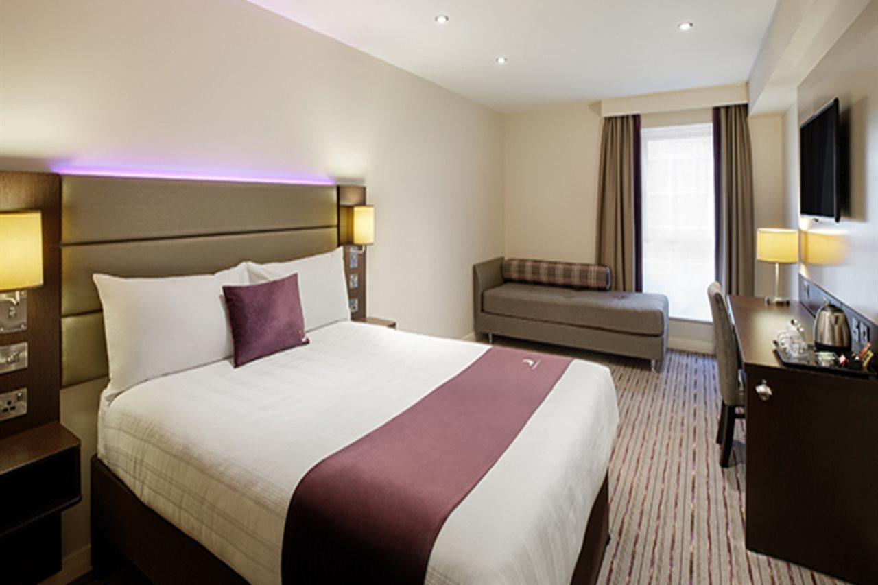 Premier Inn Stirling City Centre 외부 사진